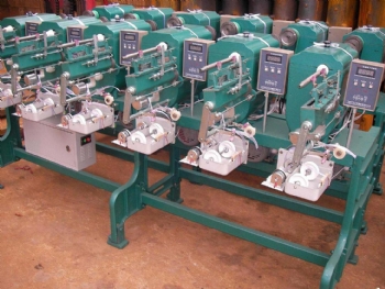 生產(chǎn)設(shè)備-自動(dòng)繞線機(jī) 生產(chǎn)設(shè)備-自動(dòng)繞線機(jī)